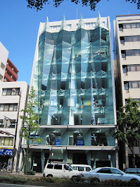 【福岡オフィス】多様な弁護士と協同／柔軟な働き方／働きに見合った収入